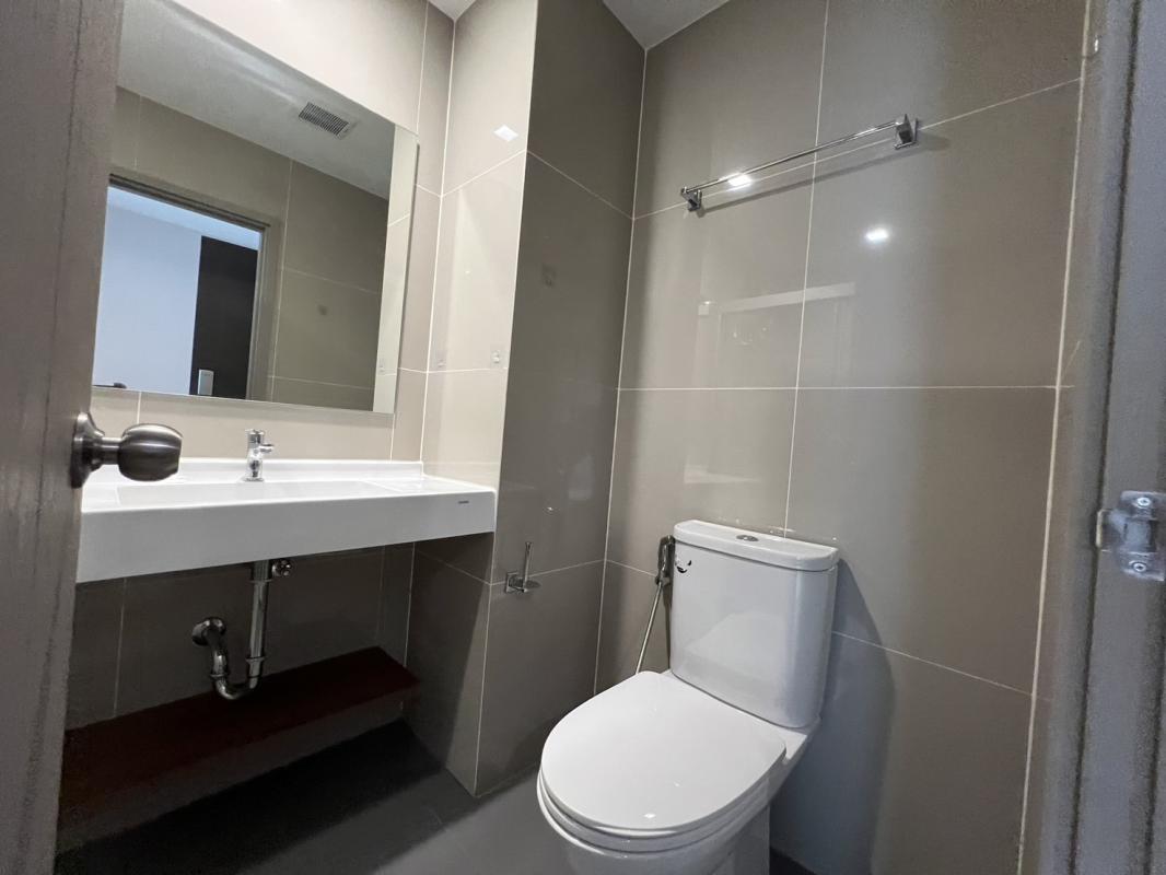 1-Bed Condo near BTS/MRT at Ideo Rama 9 - Asoke 5