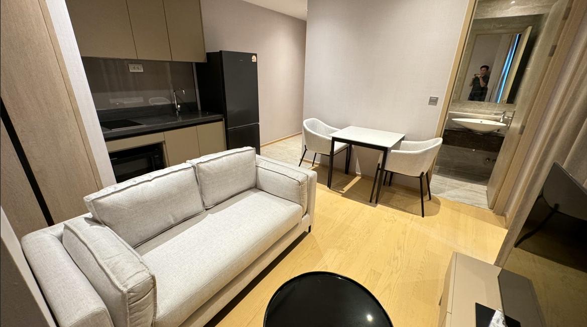 1-Bed Condo near BTS/MRT at ASHTON Asoke - Rama 9 2