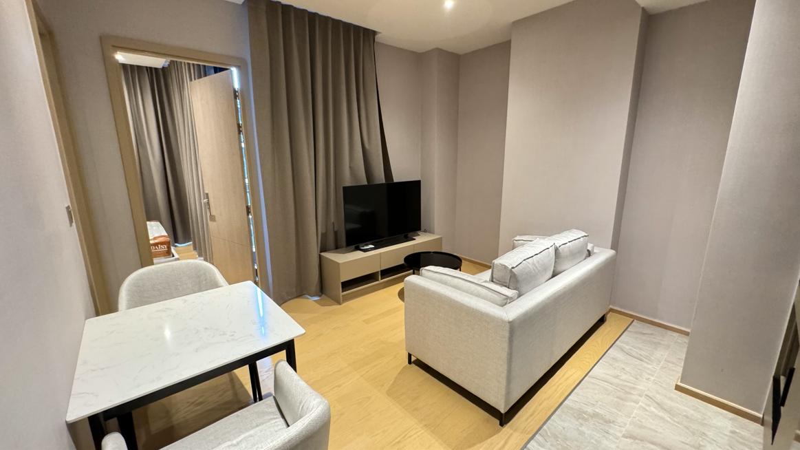 1-Bed Condo near BTS/MRT at ASHTON Asoke - Rama 9 4