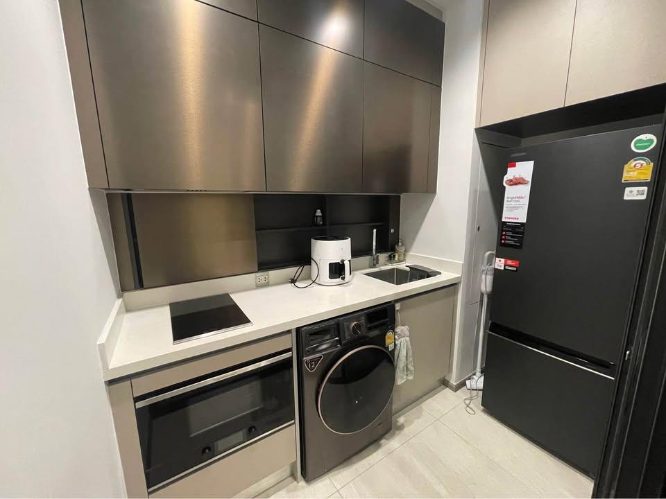 1-Bed Condo near BTS/MRT at the Address Siam Ratchathewi 5