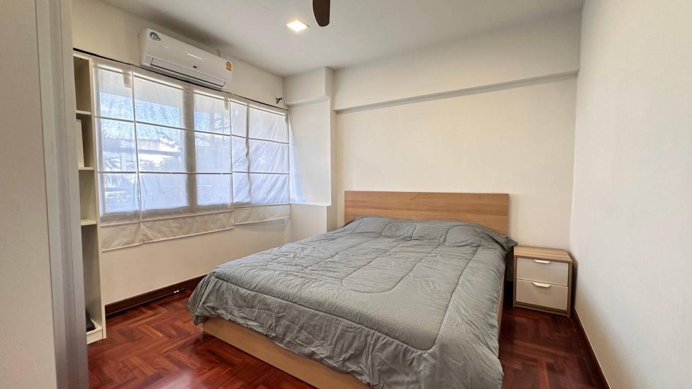 1-Bed Condo near the Park at Supreme Ville 7