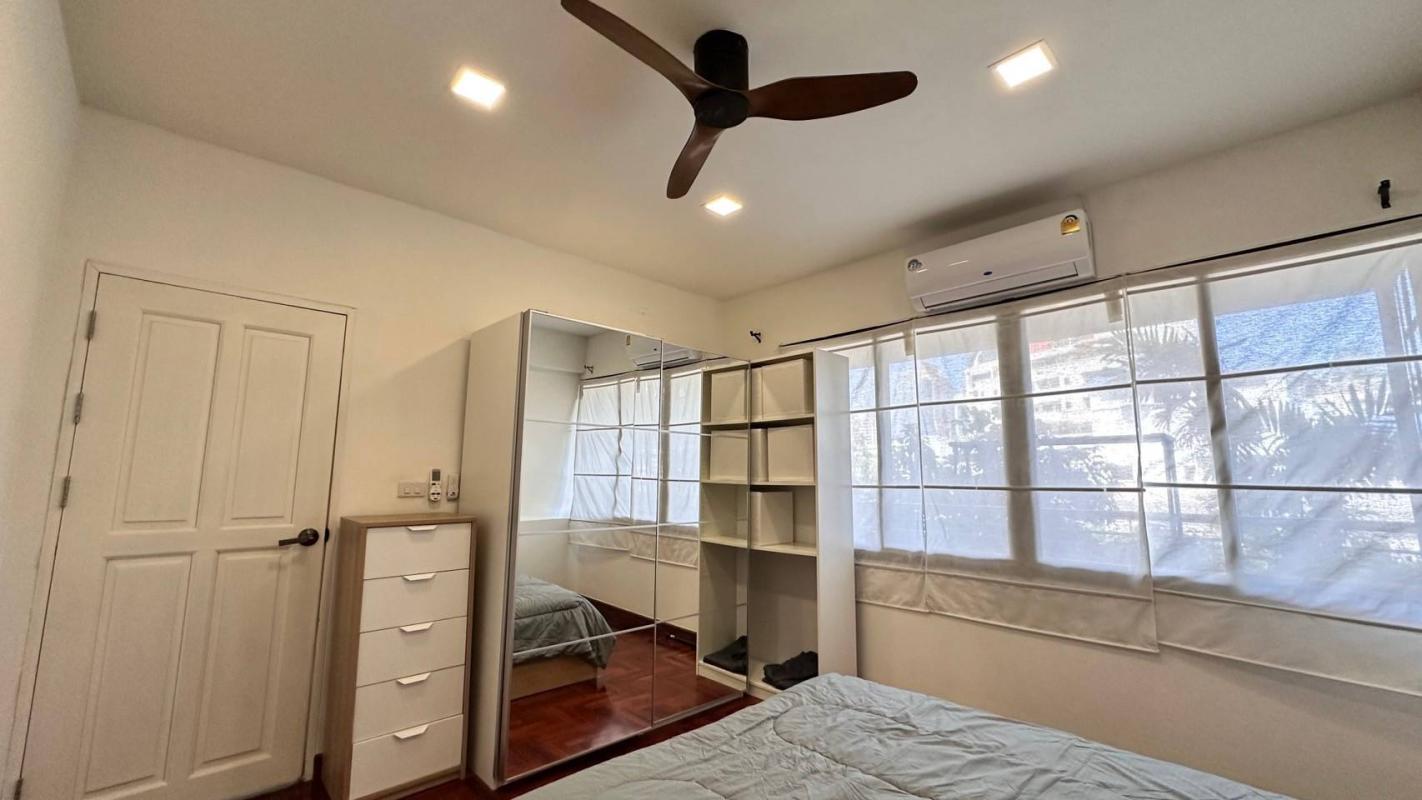 1-Bed Condo near the Park at Supreme Ville 10