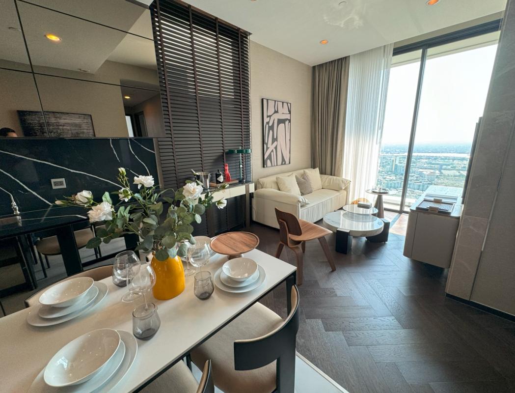 2-Bed Condo near BTS/MRT at the Esse Sukhumvit 36 4