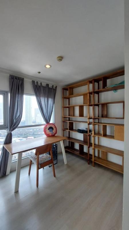 2-Bed Condo on High Floor at Aspire Sukhumvit 48 12