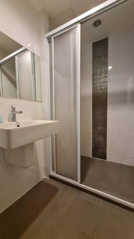 2-Bed Condo on High Floor at Aspire Sukhumvit 48 14
