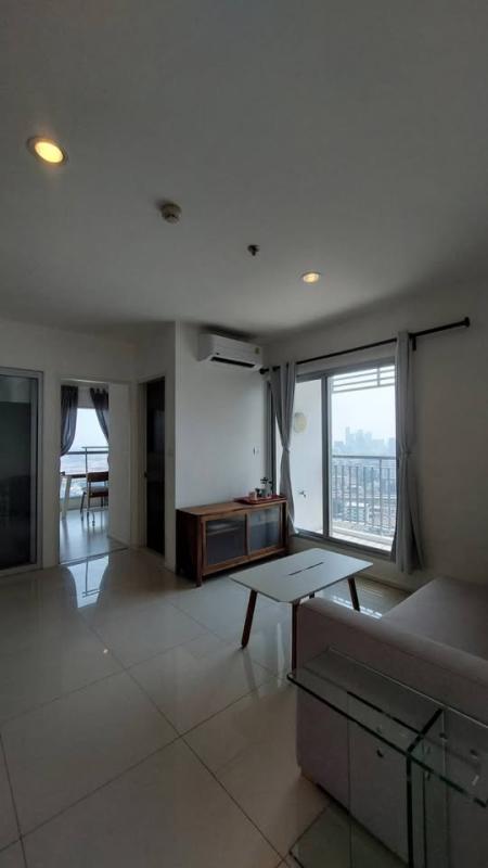 2-Bed Condo on High Floor at Aspire Sukhumvit 48 3