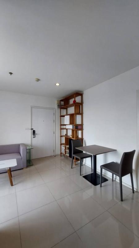 2-Bed Condo on High Floor at Aspire Sukhumvit 48 4