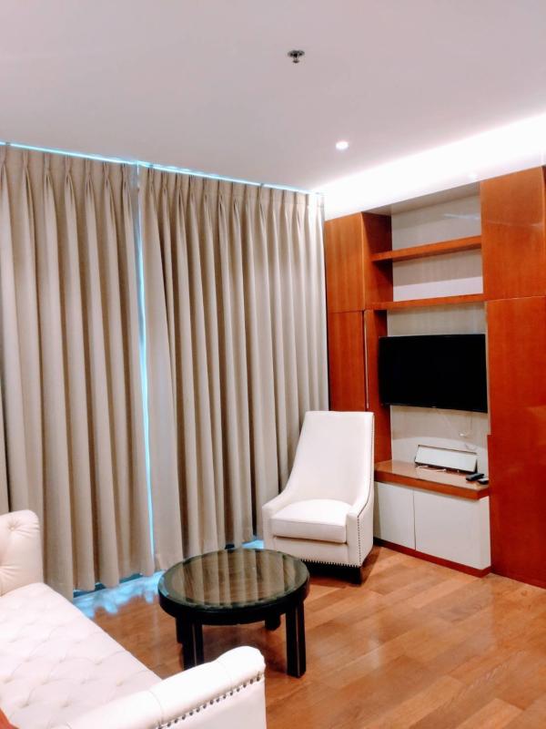 2-Bed Condo near BTS/MRT at the Address Sukhumvit 28 2
