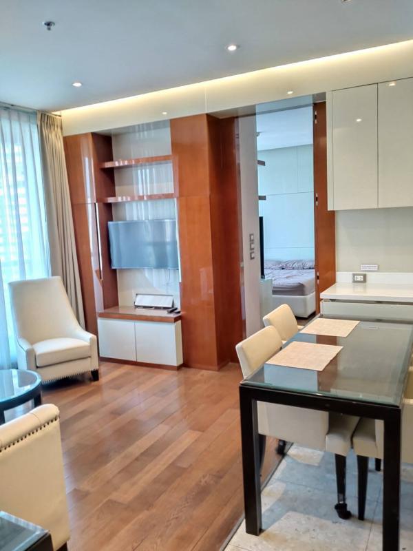 2-Bed Condo near BTS/MRT at the Address Sukhumvit 28 4