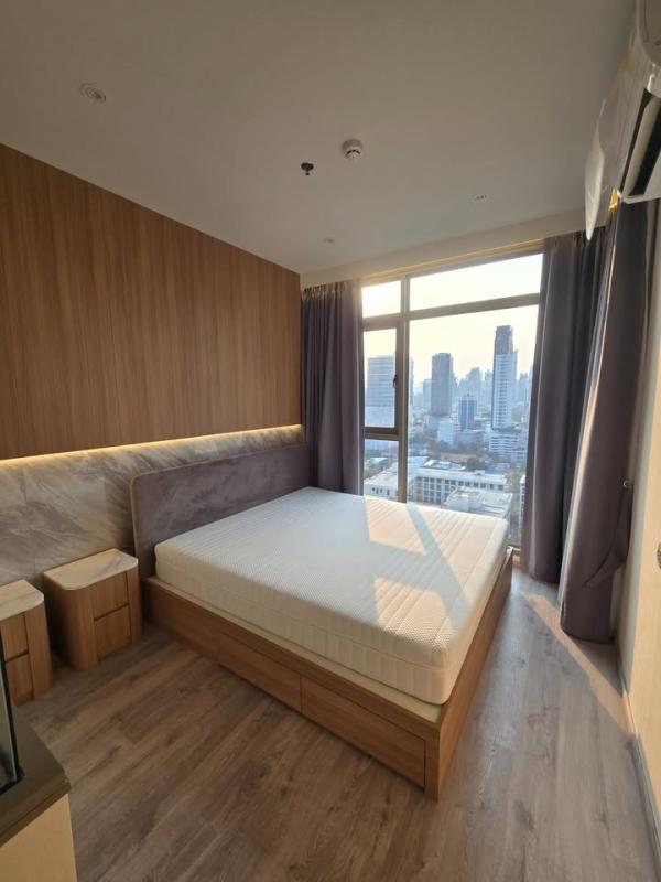 2-Bed Condo near BTS/MRT at Rhythm Ekkamai Estate 8