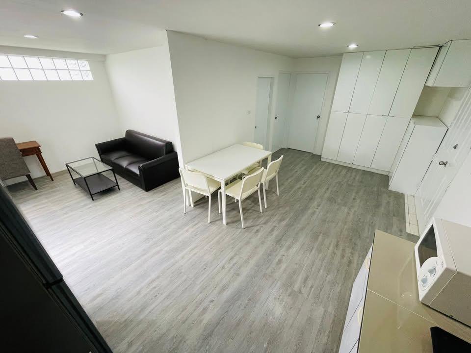 2-Bed Condo near the Park at the Waterford Rama 4 3