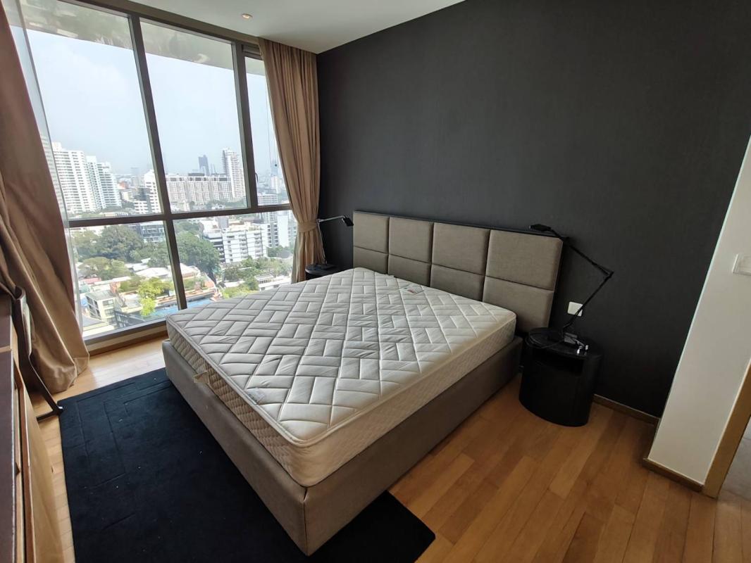 2-Bed Condo near the Park at Aequa Sukhumvit 49 7