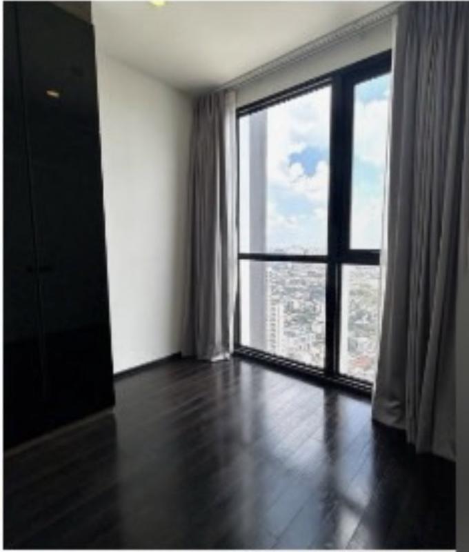 2-Bed Condo with Rooftop Pool at Park Origin Thonglor 5