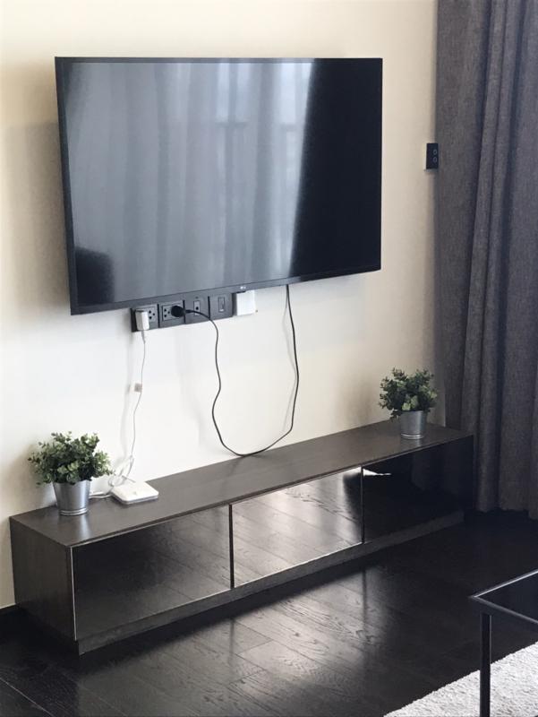 2-Bed Condo with Rooftop Pool at Park Origin Thonglor 10