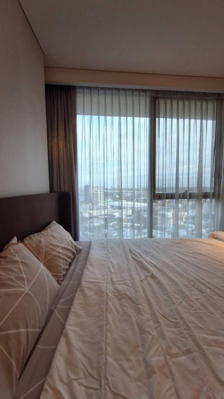 2-Bed Condo with Rooftop Pool at the Lumpini 24 11