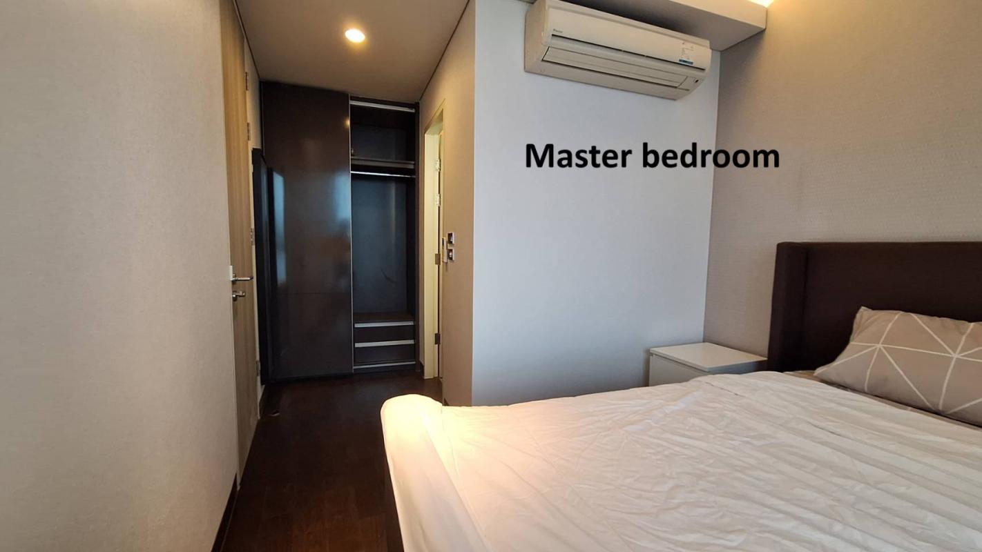 2-Bed Condo with Rooftop Pool at the Lumpini 24 12