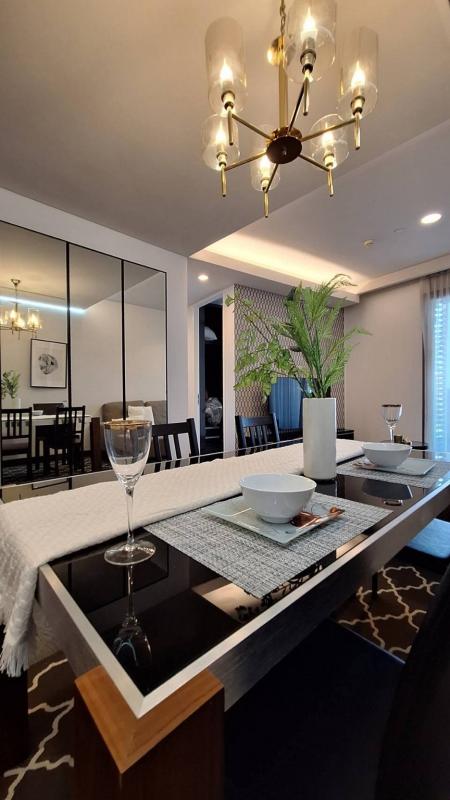 2-Bed Condo with Rooftop Pool at the Lumpini 24 5