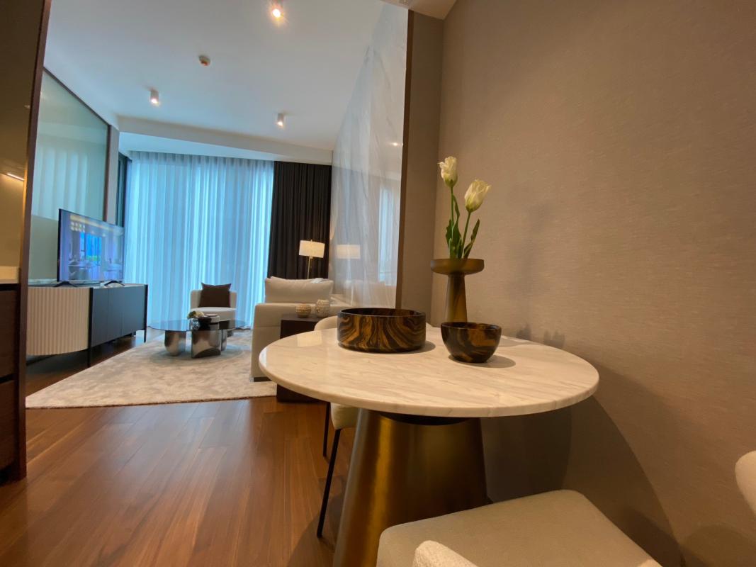 1-Bed Condo near BTS/MRT at the Estelle Phrom Phong 4