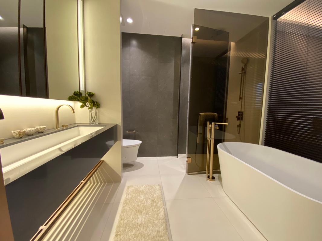 1-Bed Condo near BTS/MRT at the Estelle Phrom Phong 8