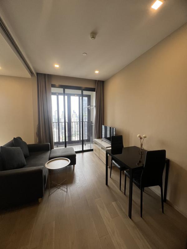 1-Bed Condo near BTS/MRT at Ashton Asoke 2