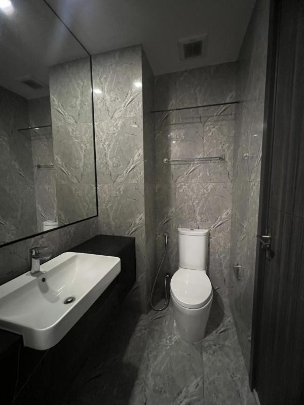 1-Bed Condo near BTS/MRT at Ashton Asoke 14