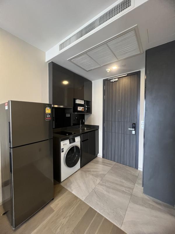 1-Bed Condo near BTS/MRT at Ashton Asoke 6