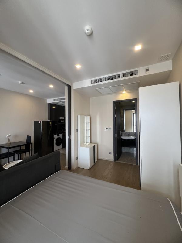 1-Bed Condo near BTS/MRT at Ashton Asoke 9
