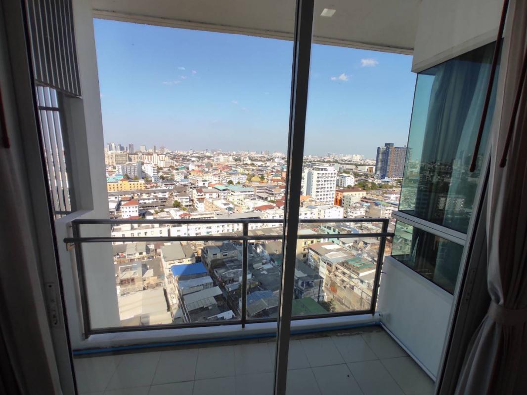 2-Bed Condo near BTS/MRT at the Bloom Sukhumvit 71 12