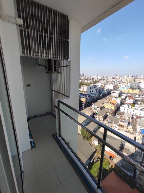 2-Bed Condo near BTS/MRT at the Bloom Sukhumvit 71 13