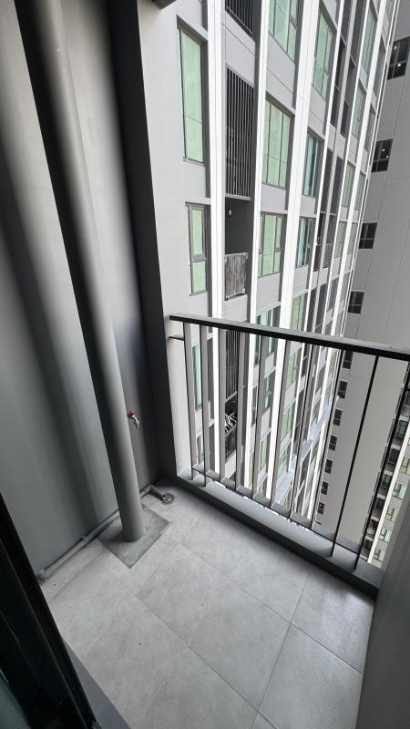 1-Bed Duplex near BTS/MRT at Aspire Sukhumvit-Rama4 19