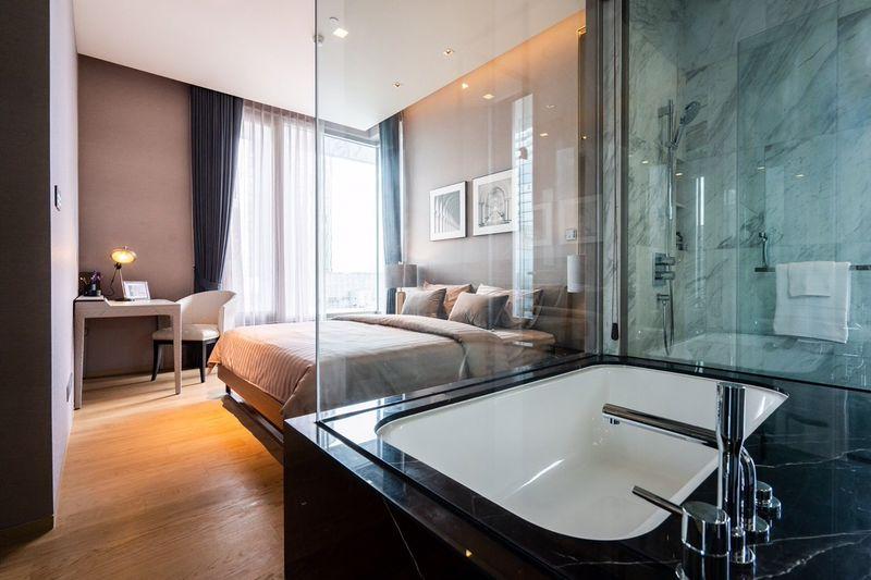 1-Bed Condo near BTS/MRT at Saladaeng One 3