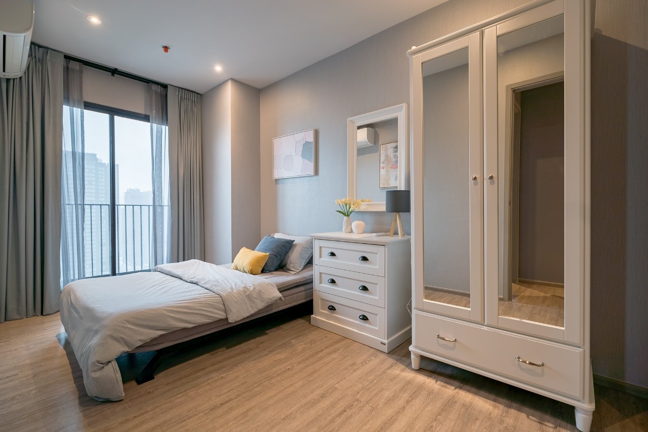 3-Bed Condo near BTS/MRT at Rhythm Ekkamai 12