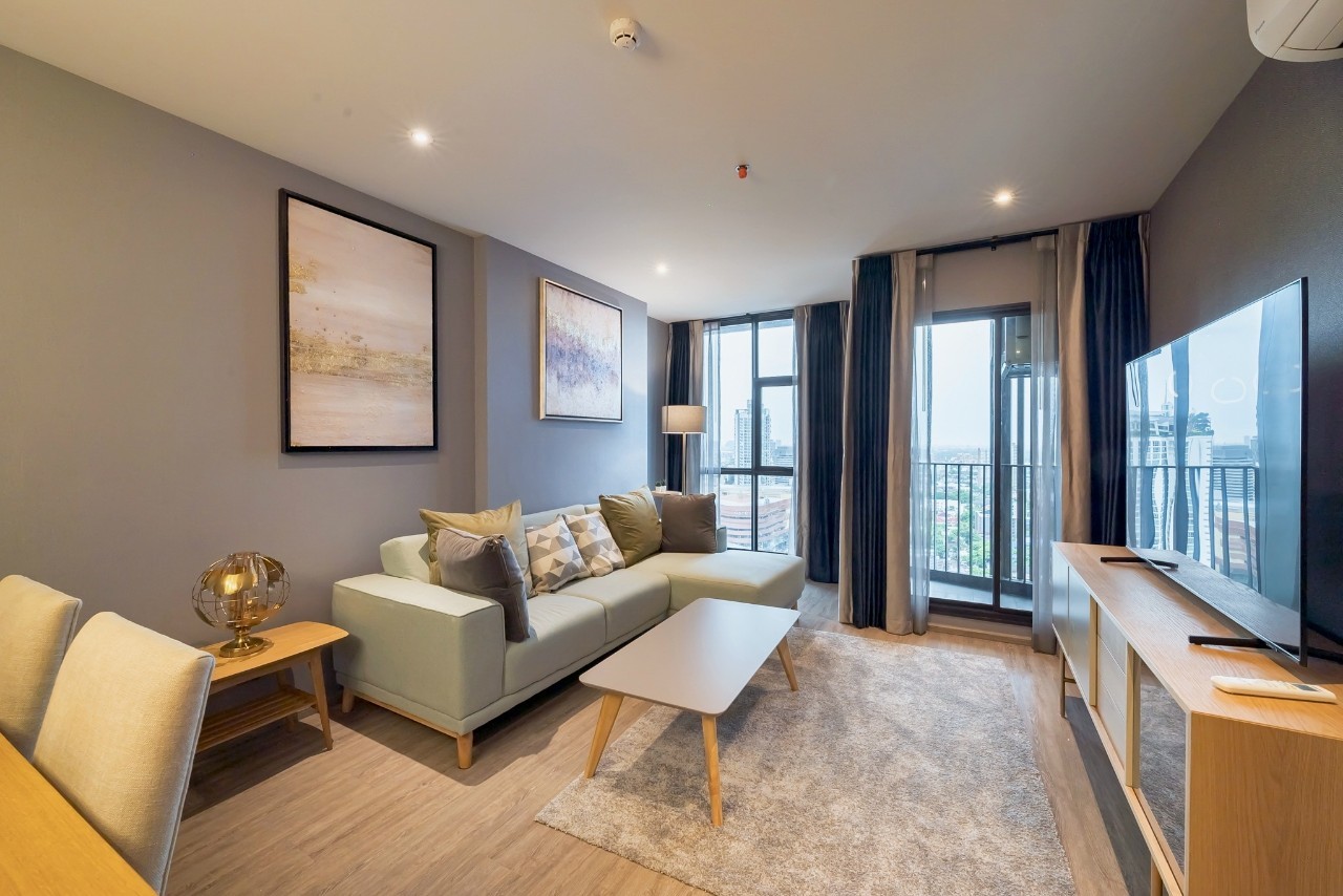 3-Bed Condo near BTS/MRT at Rhythm Ekkamai 3