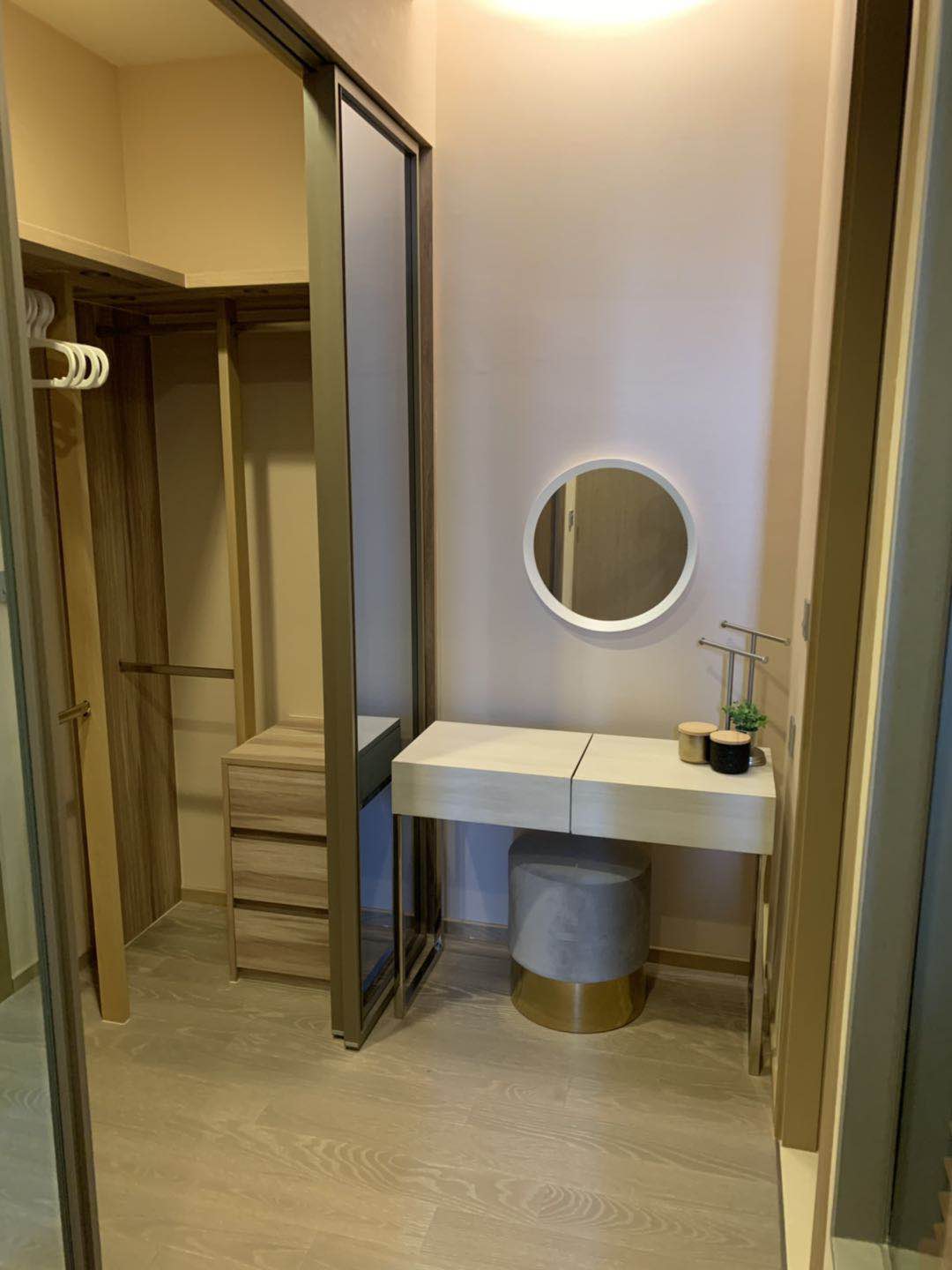 2-Bed Condo near BTS/MRT at the Esse Asoke 5
