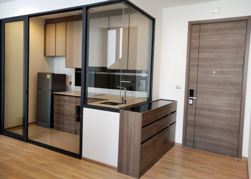 2-Bed Condo near BTS/MRT at the LINE Phahol - Pradipat 2