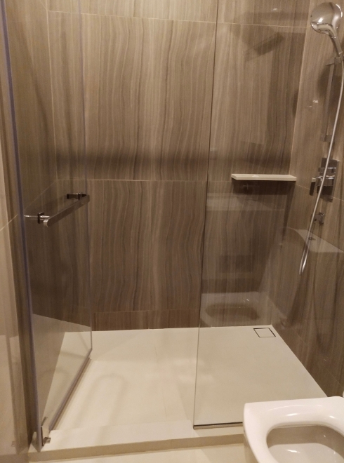 2-Bed Condo near BTS/MRT at the LINE Phahol - Pradipat 13