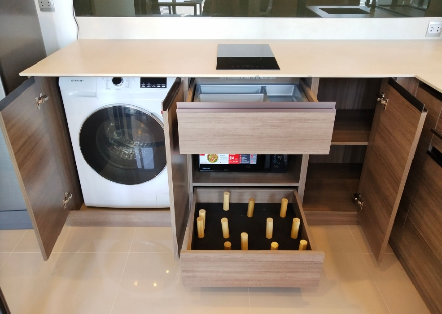 2-Bed Condo near BTS/MRT at the LINE Phahol - Pradipat 10