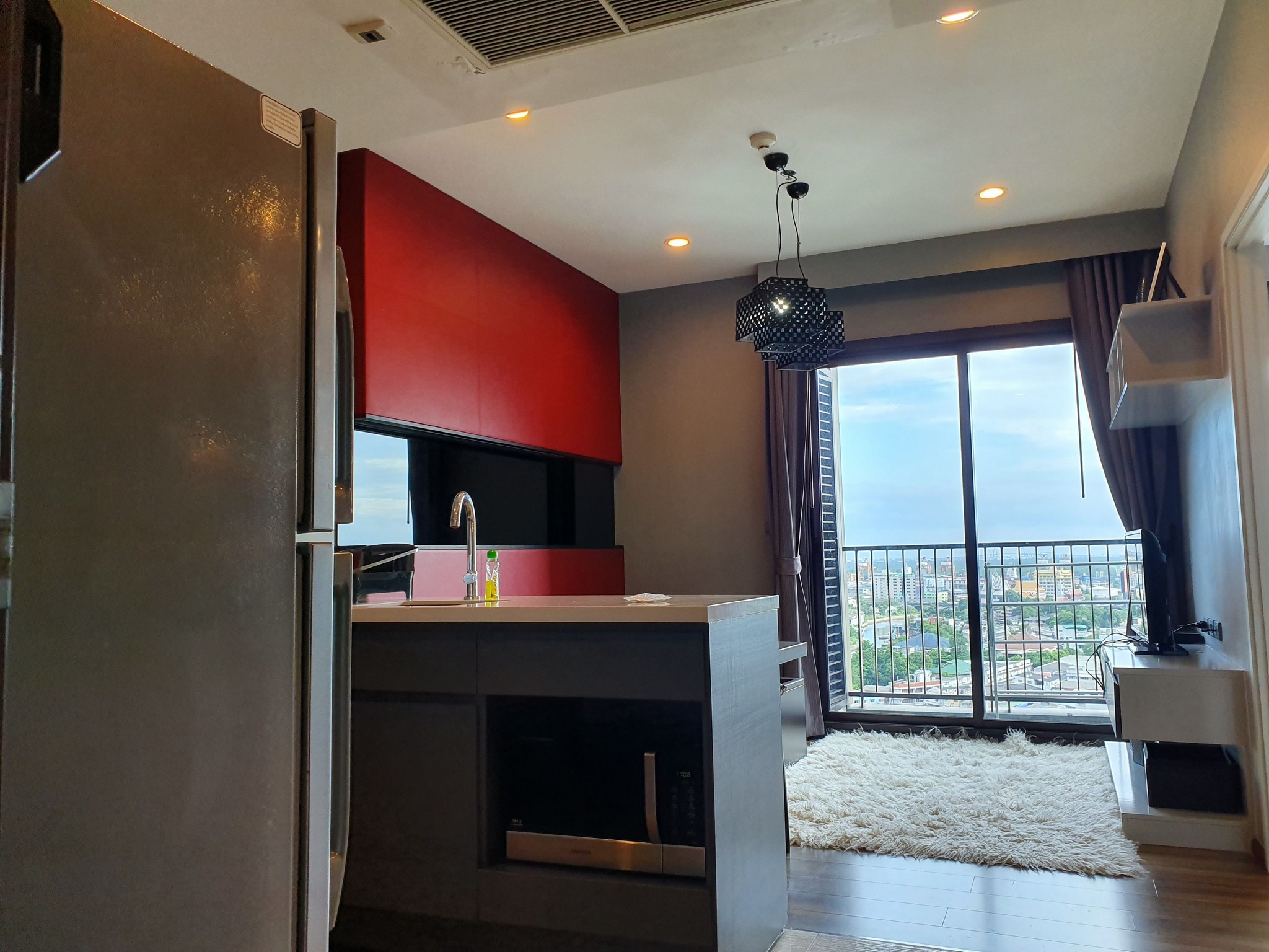 1-Bed Condo near BTS/MRT at WYNE Sukhumvit 7