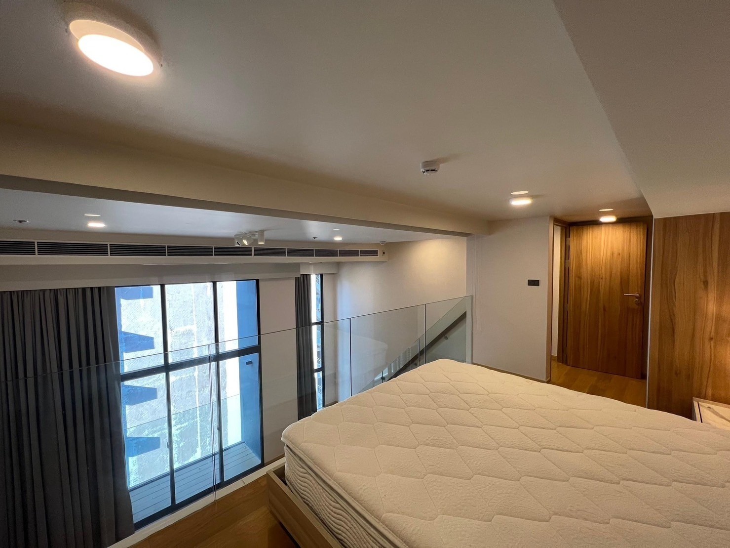 1-Bed Duplex near BTS/MRT at Siamese Exclusive Sukhumvit 31 6