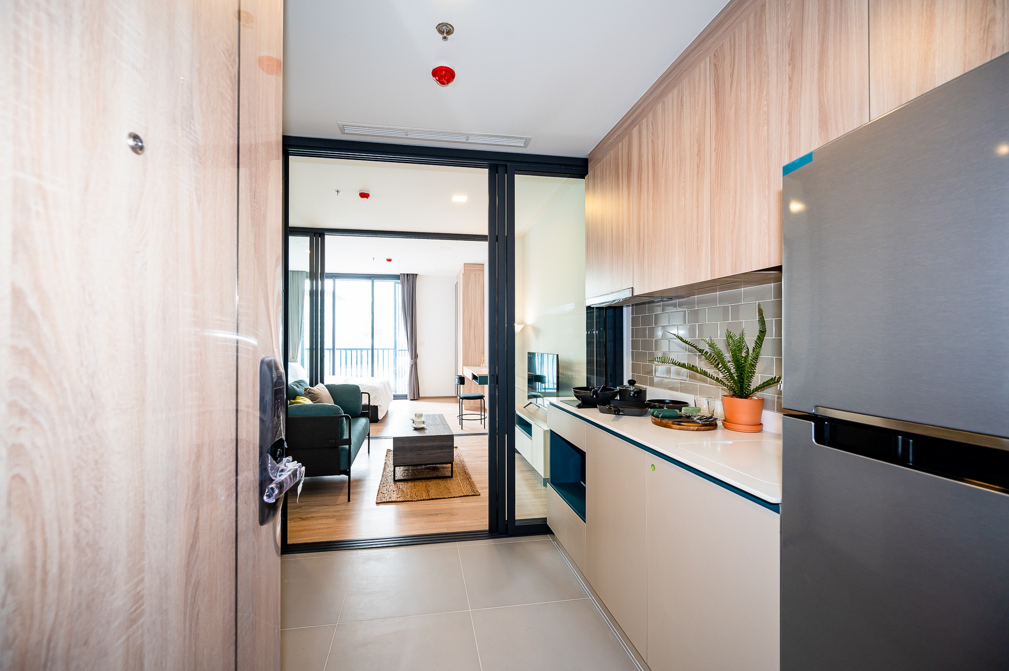 1-Bed Condo near BTS/MRT at XT Phayathai 7