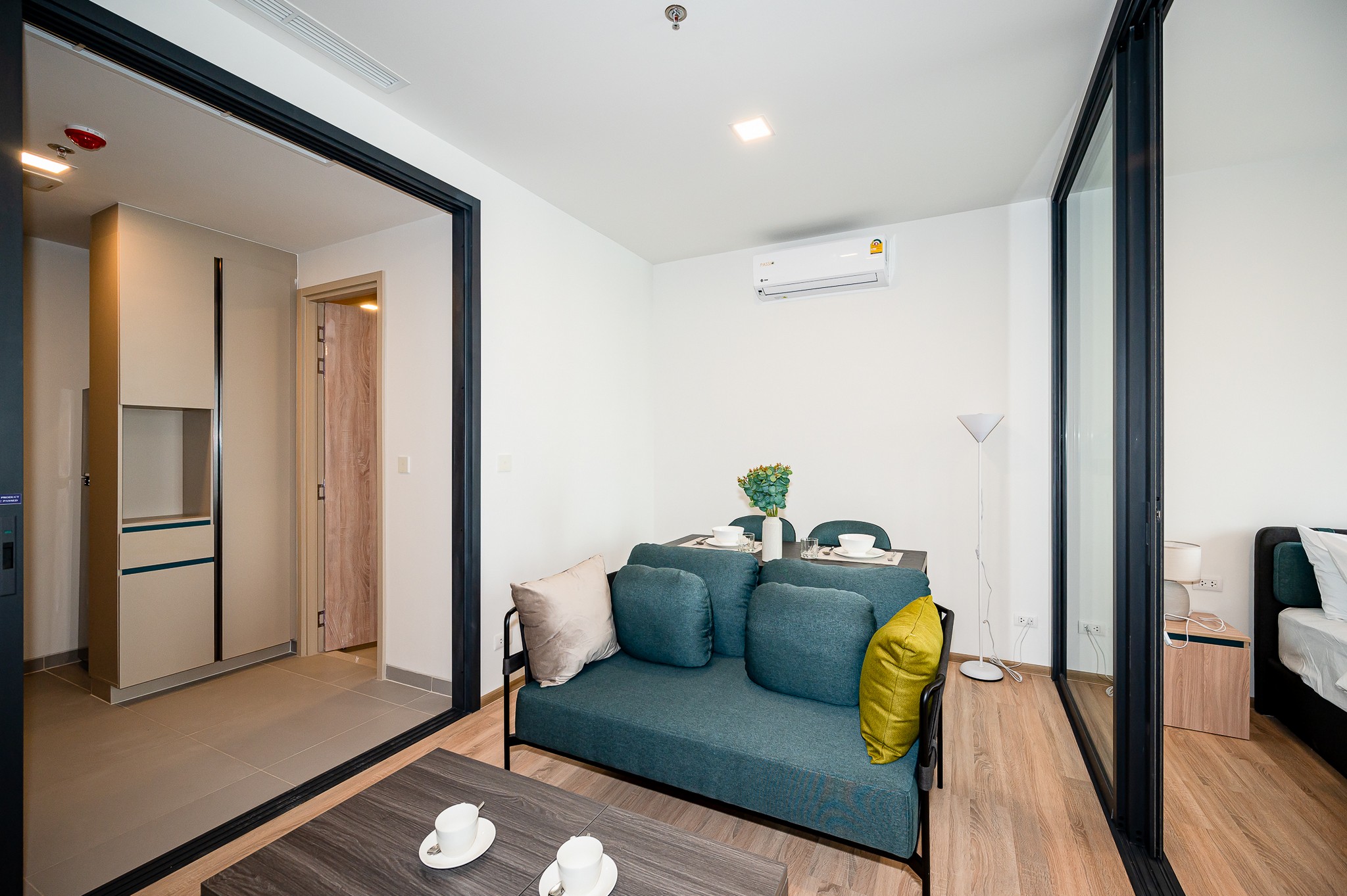 1-Bed Condo near BTS/MRT at XT Phayathai 2