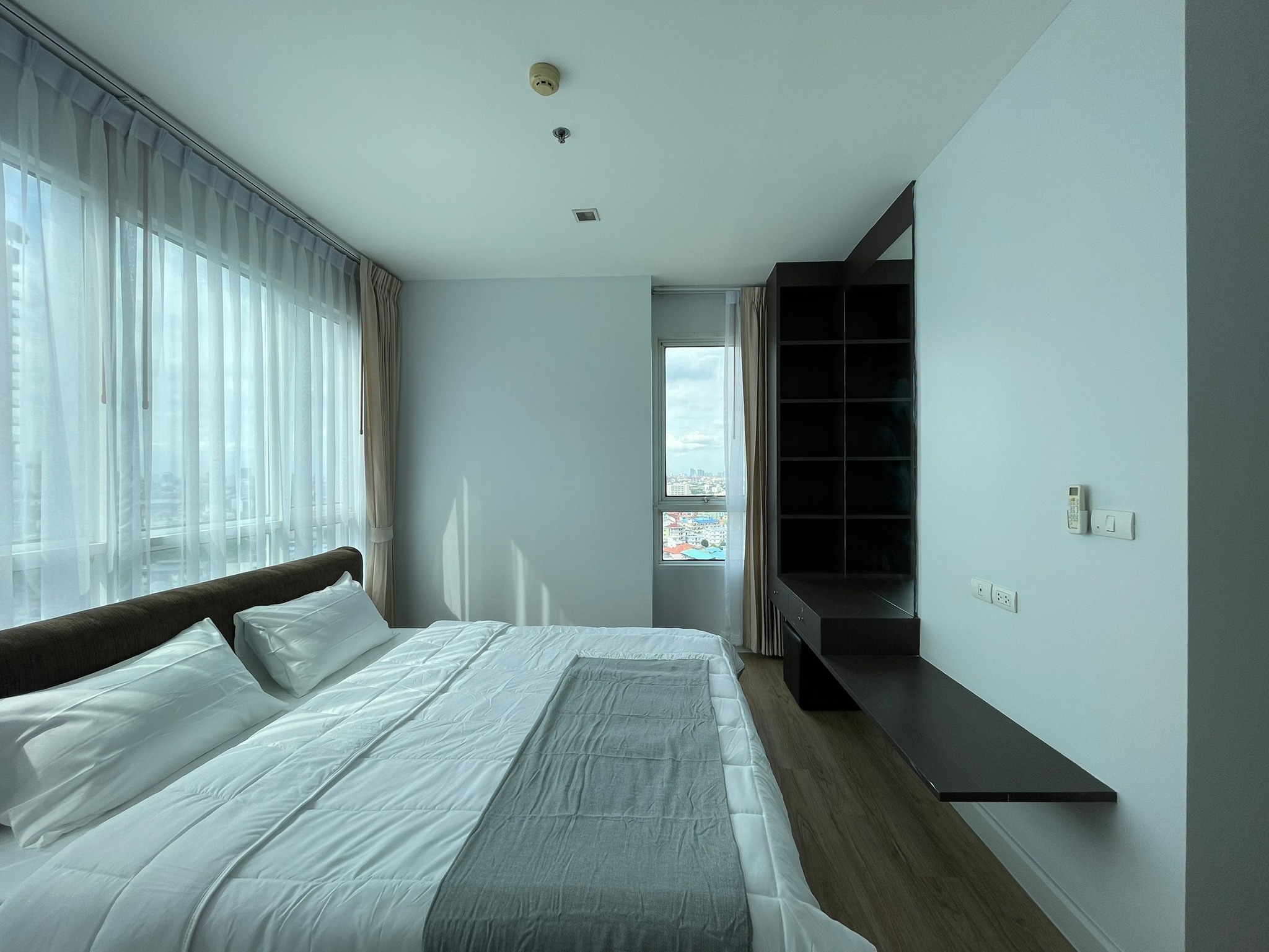 3-Bed Condo near BTS/MRT at the Bloom Sukhumvit 71 7