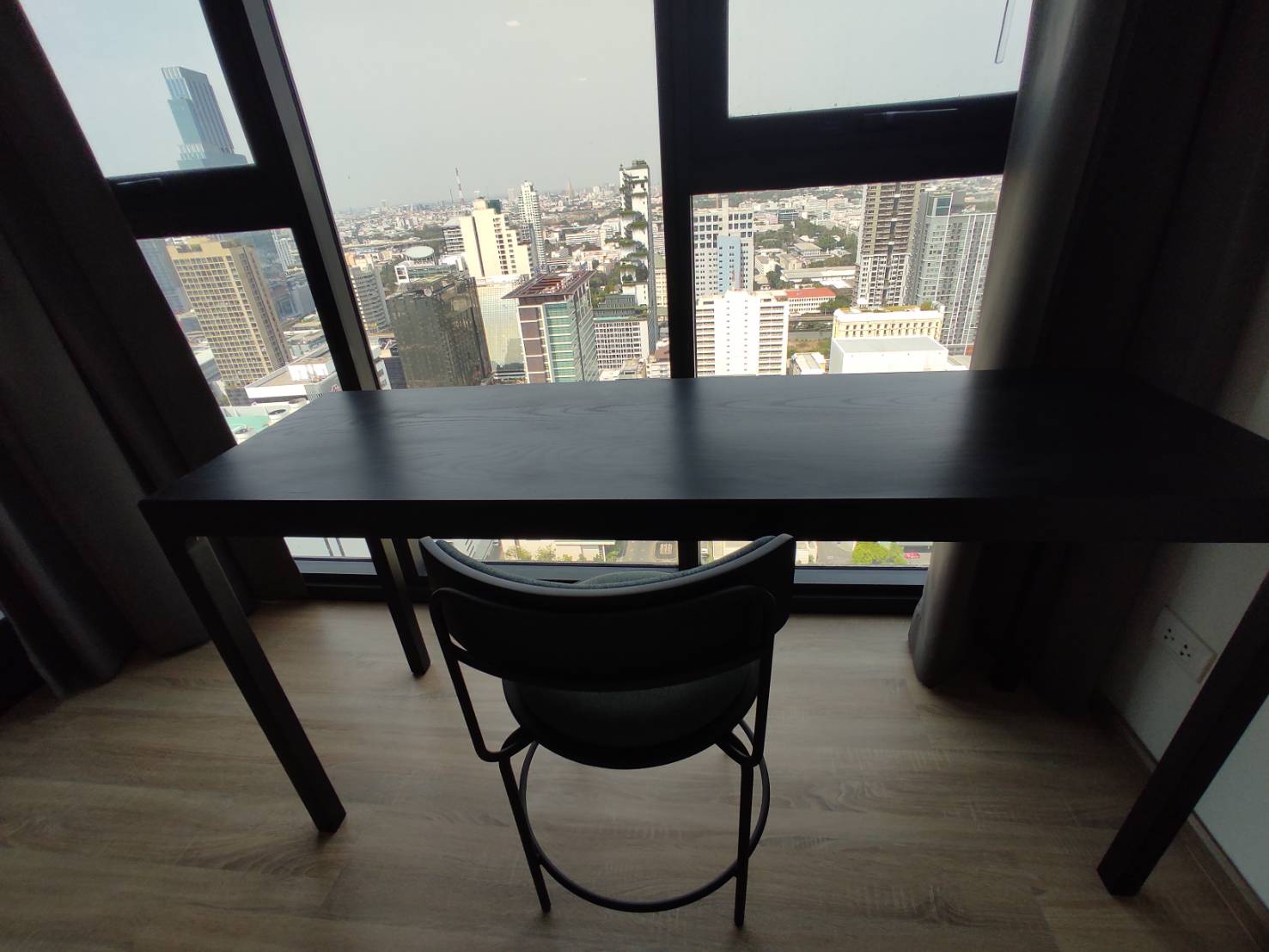 1-Bed Condo near BTS/MRT at XT Phayathai 6