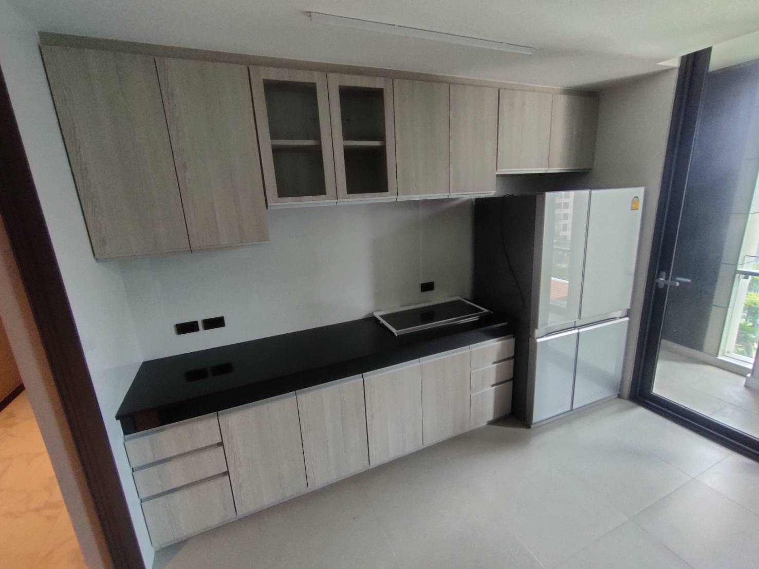 3-Bed Condo near BTS/MRT at Polaris Residence 7