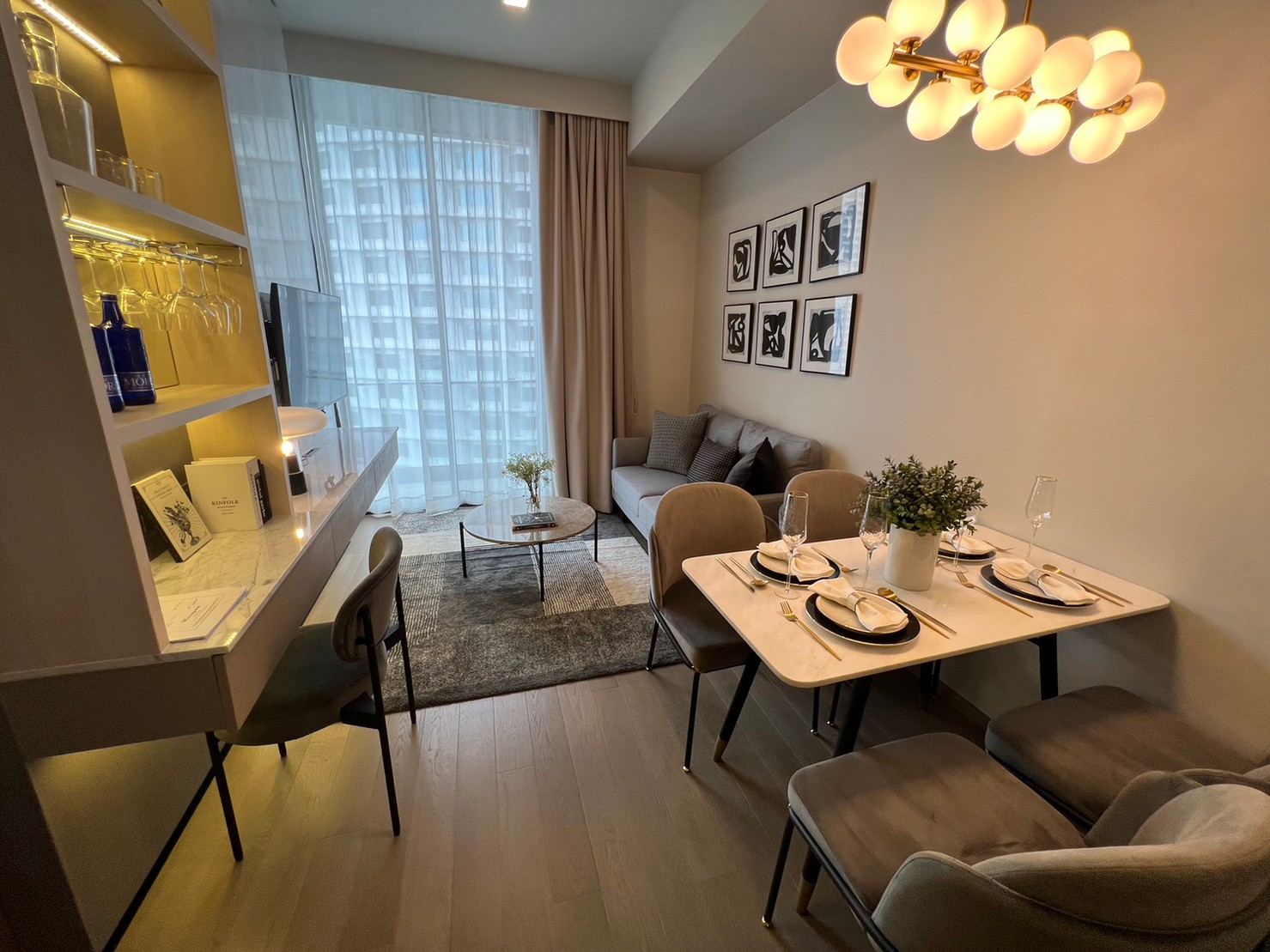 1-Bed Condo near the Park at Celes Asoke 2