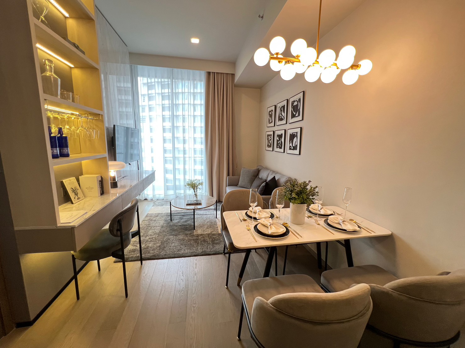 1-Bed Condo near the Park at Celes Asoke 3