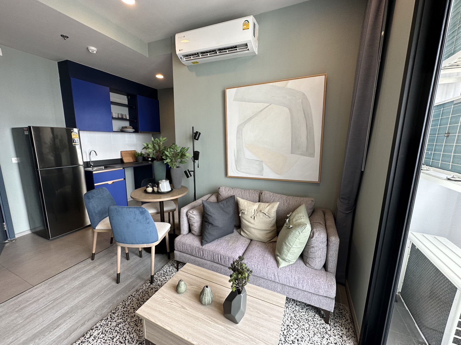2-Bed Condo with Rooftop Pool at XT Ekkamai 3
