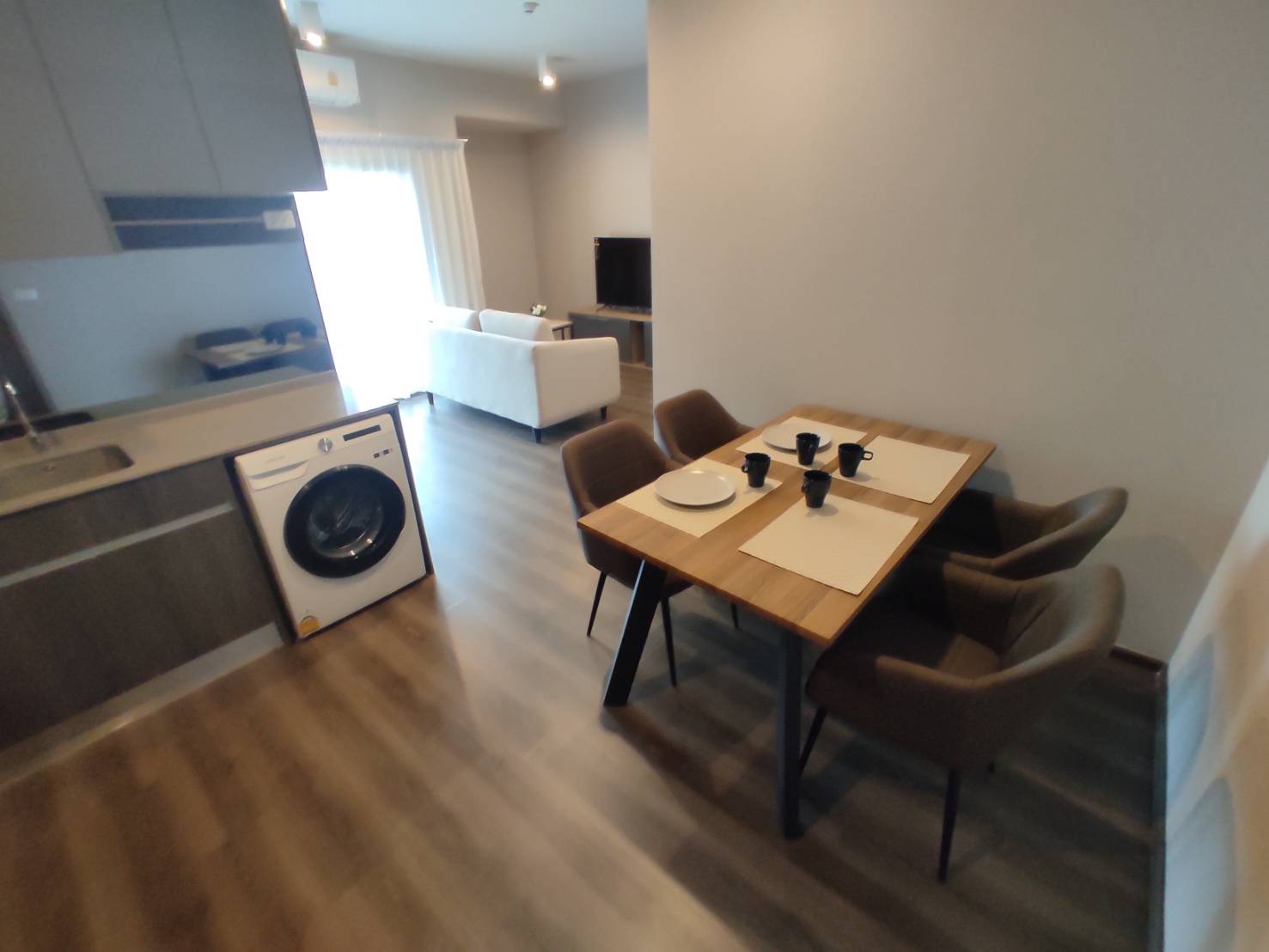 2-Bed Condo near BTS/MRT at Ideo Rama 9 - Asoke 3