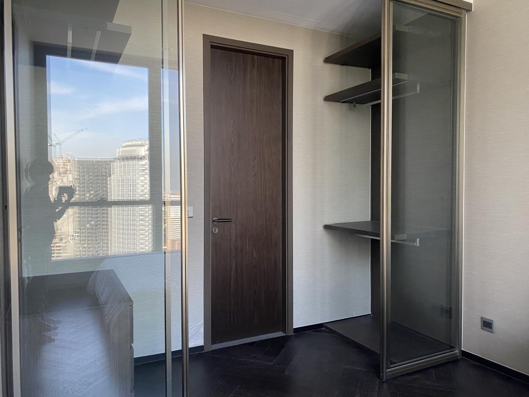 1-Bed Condo near BTS/MRT at the Esse Sukhumvit 36 8