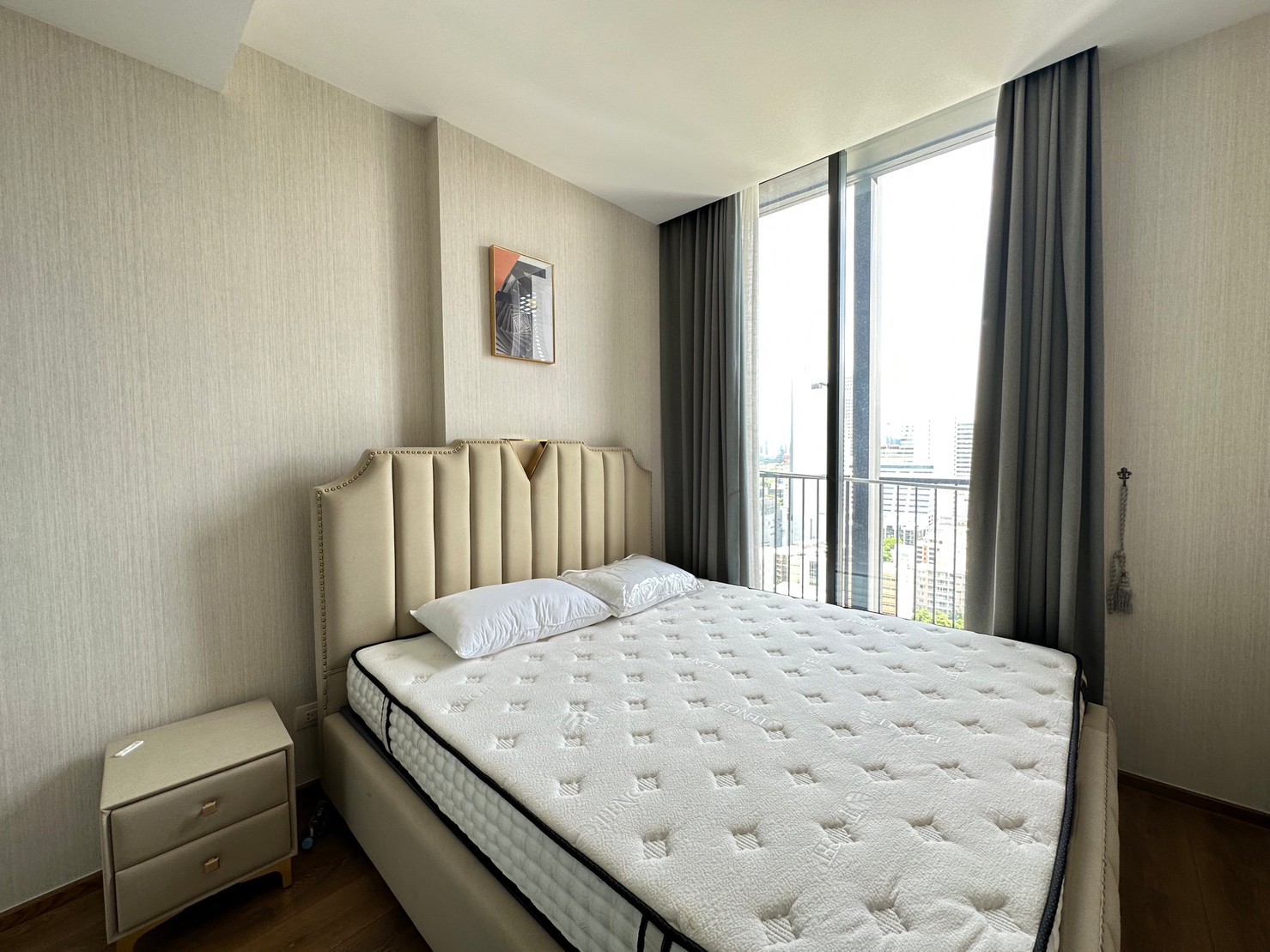 1-Bed Condo near BTS/MRT at Noble BE 33 6